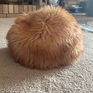 VINTAGE FAUX FUR Hat